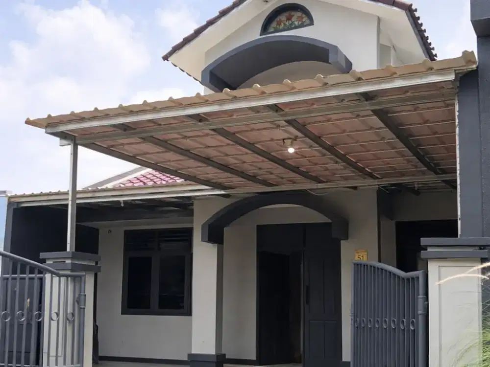 Rumah Luas Metland Puri Dalam Cluster Clemantis Unfurnished