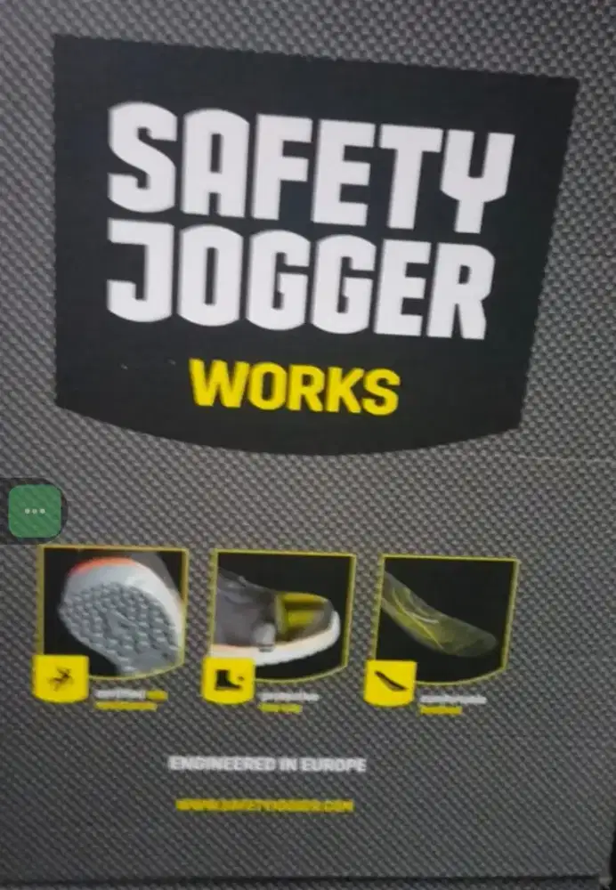 Sepatu safety Jogger