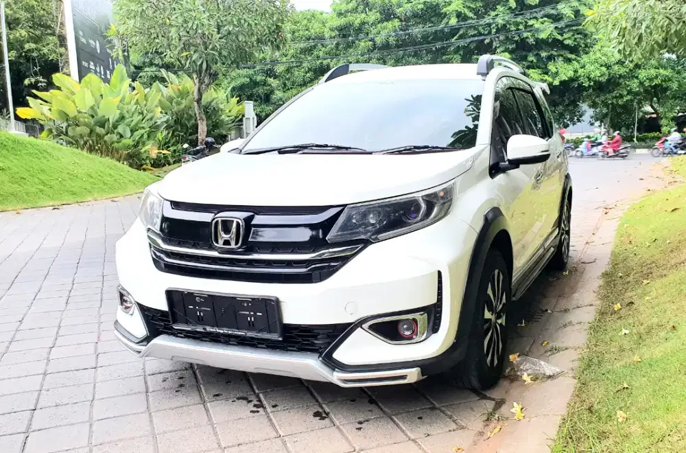 Honda BRV 1.5 E Prestige Facelift 2020/2021 Matic Putih No Xpander KIM