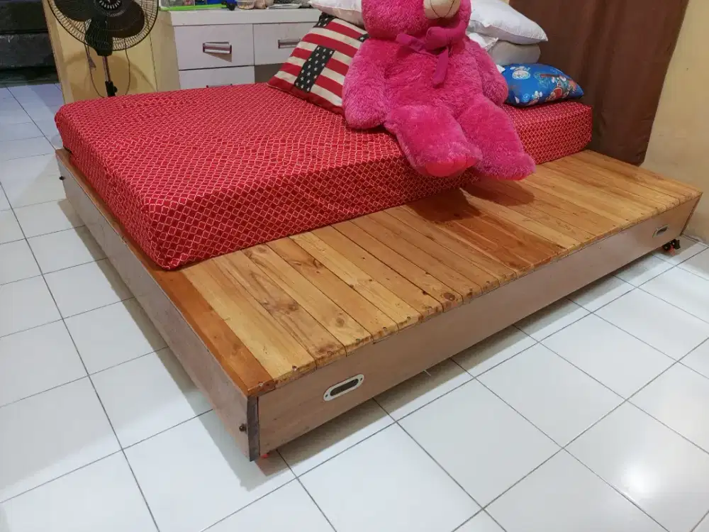 Bale jati belanda dan dipan jati belanda