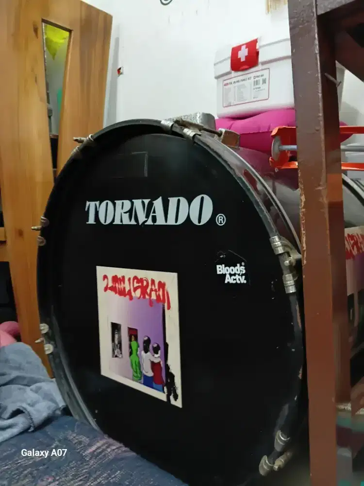 Wts tornado drum set