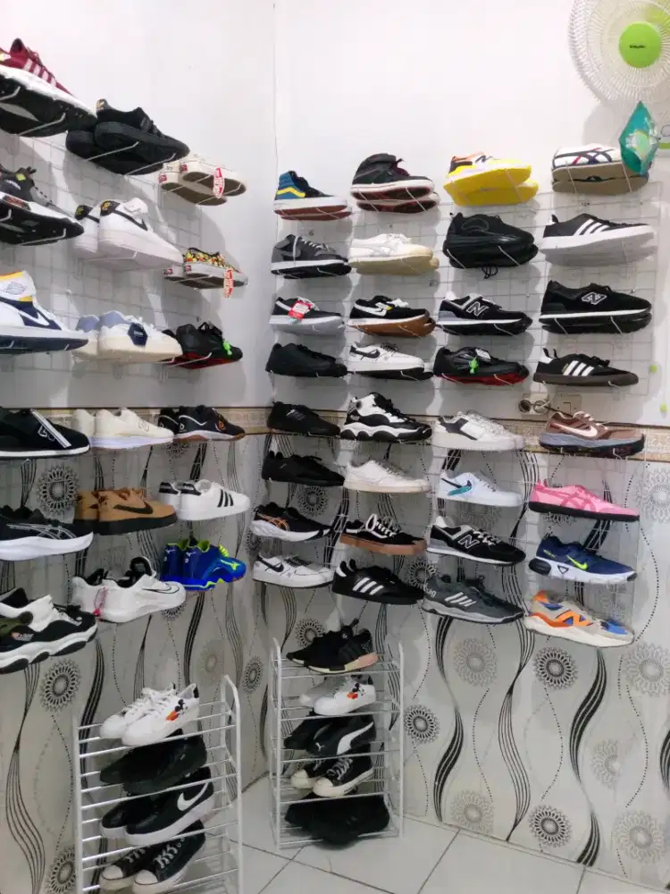 Sepatu all brand