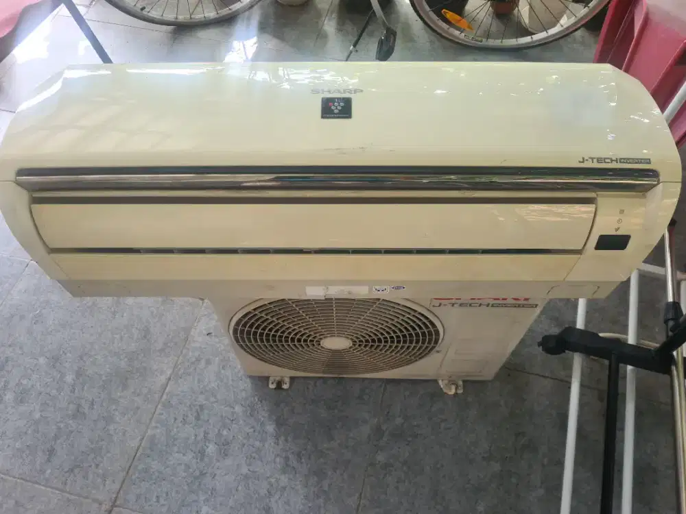 AC SHARP bekas 1pk jtech inverter