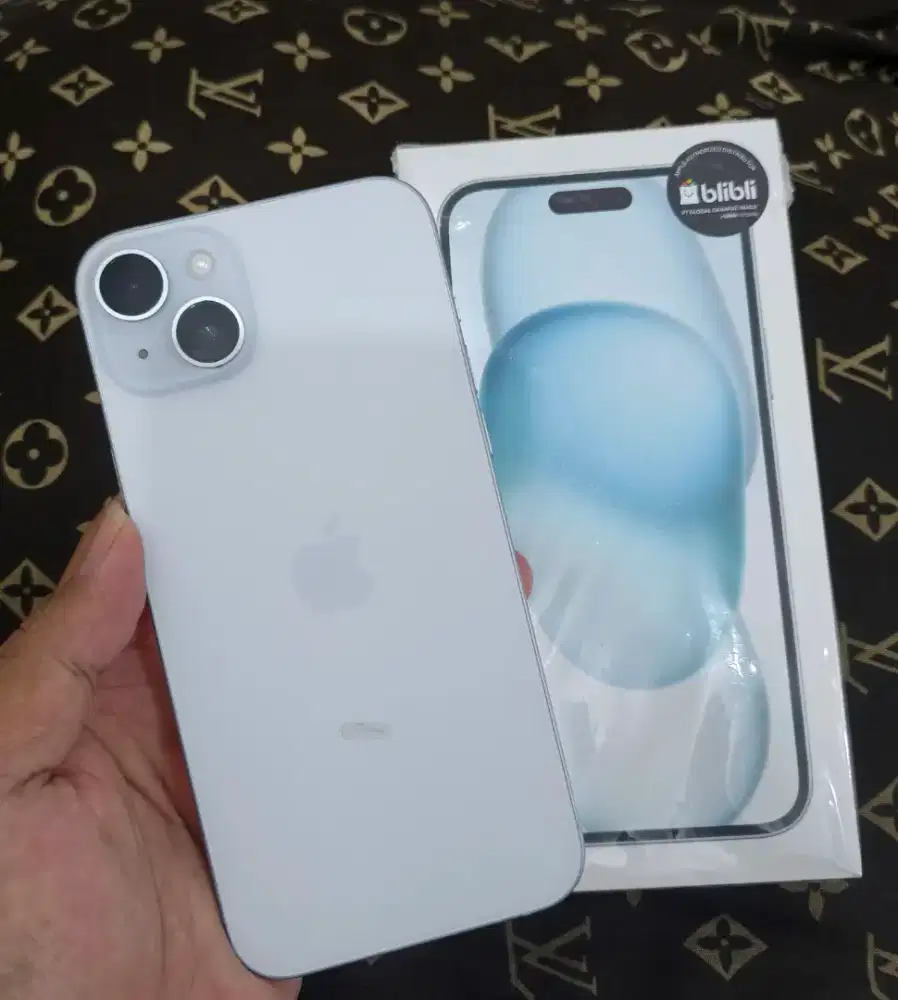 Iphone 15plus 128 resmi