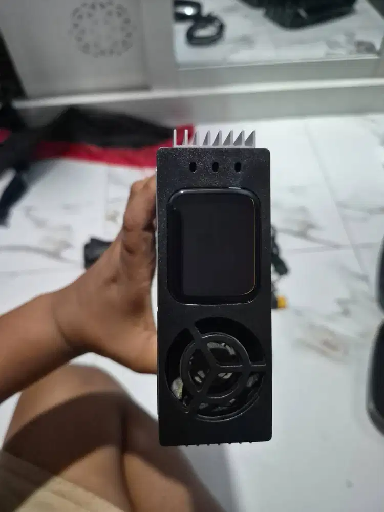 SUPERSPEED CHARGING! HW4875 Bluetooth Adjustable Fast Charger FOX R