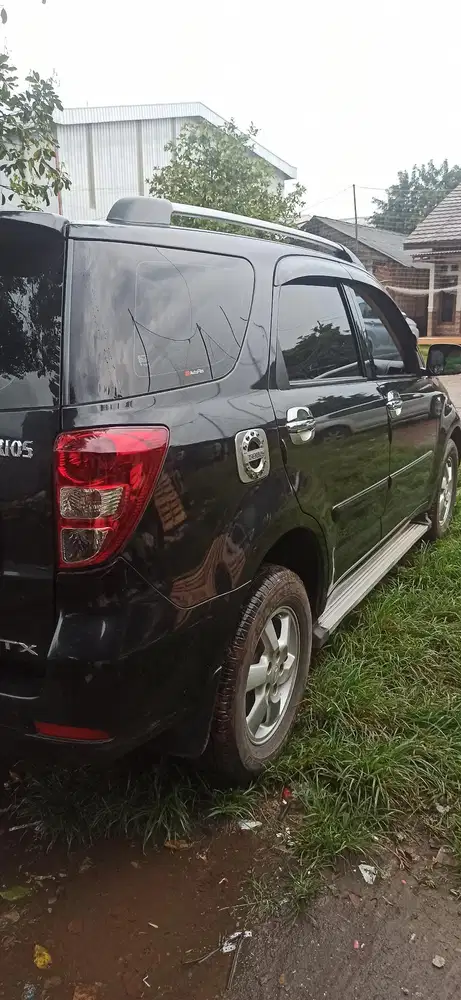 Daihatsu Terios 2010 Bensin