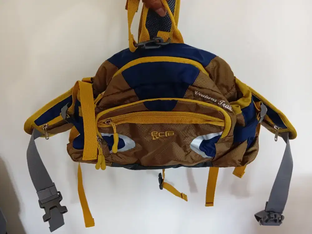 Tas gunung ukuran simple