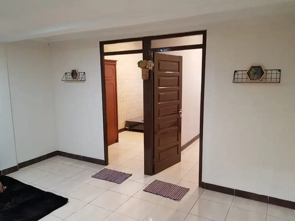 DISEWAKAN RUKO LOKASI JALAN AHMADYANI BANDUNG