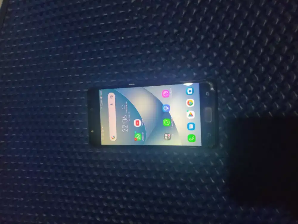 Jual hp asus X00HD asus zenfone 4 max ram 3/32 Gb