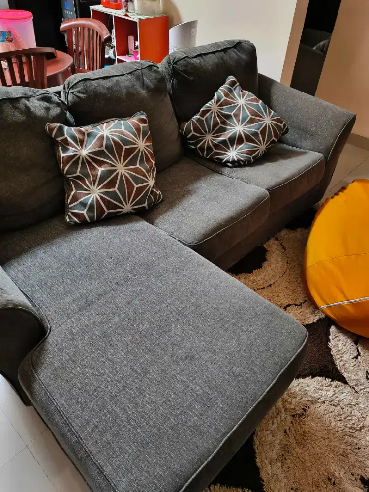 Dijual sofa pojok