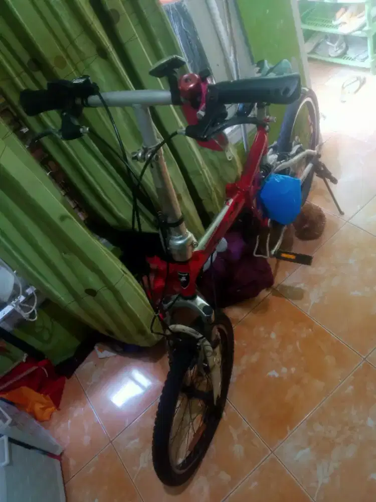 Sepeda aleoca, second tapi kondisi bgus