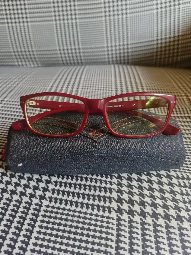 kacamata original levis kumplit unisex