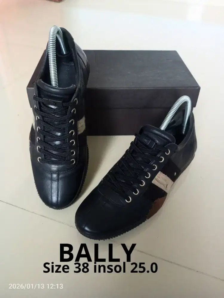Jual sepatu italy Bally