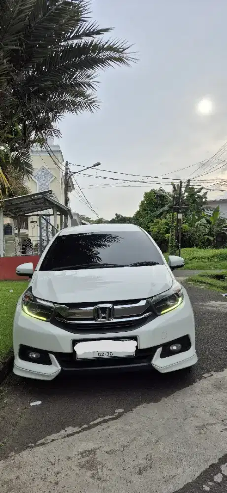 Mobilio 2019 E CVT