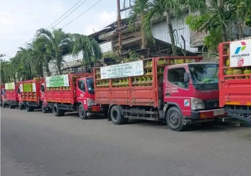 Dicari supir utk truck 6 ban lokasi cidodol