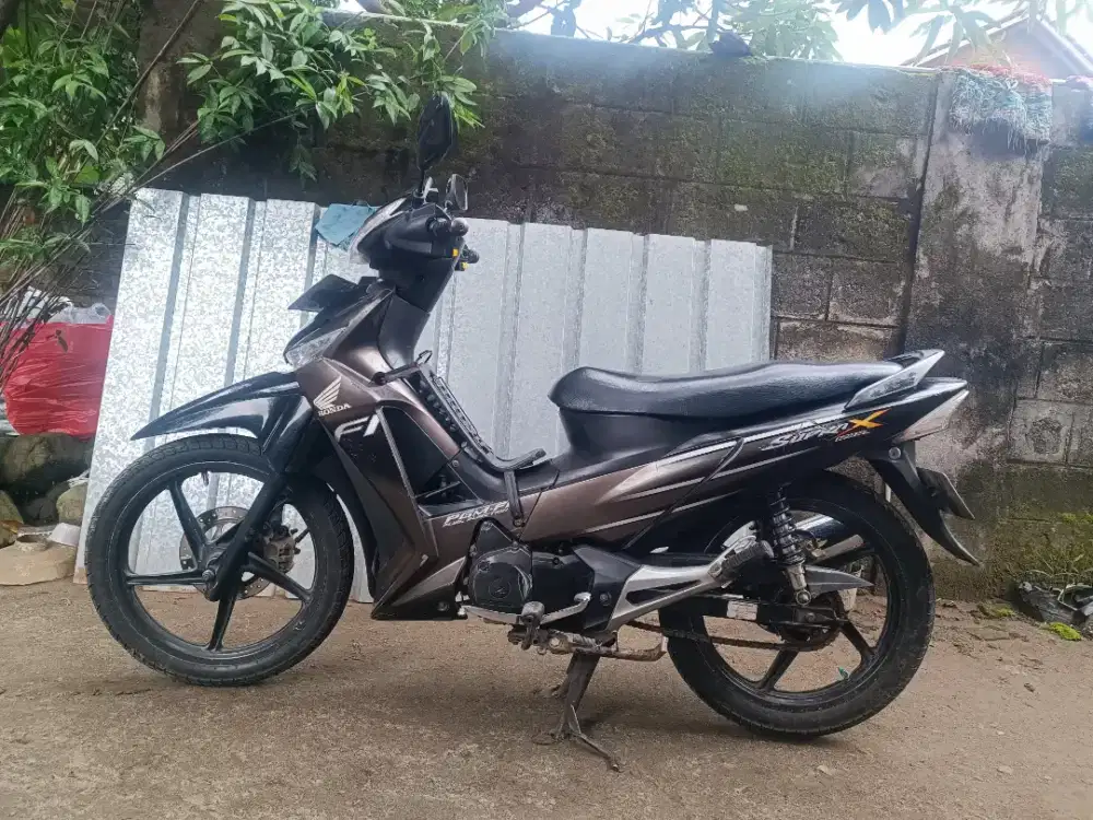 Motor Supra x 125 fi 2006