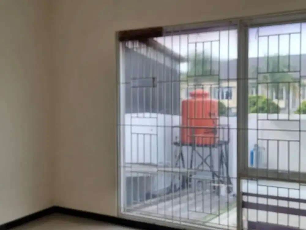 DISEWAKAN RUMAH 2 LANTAI TAMAN KOPO INDAH 5 (TKI 5) PINEWOOD