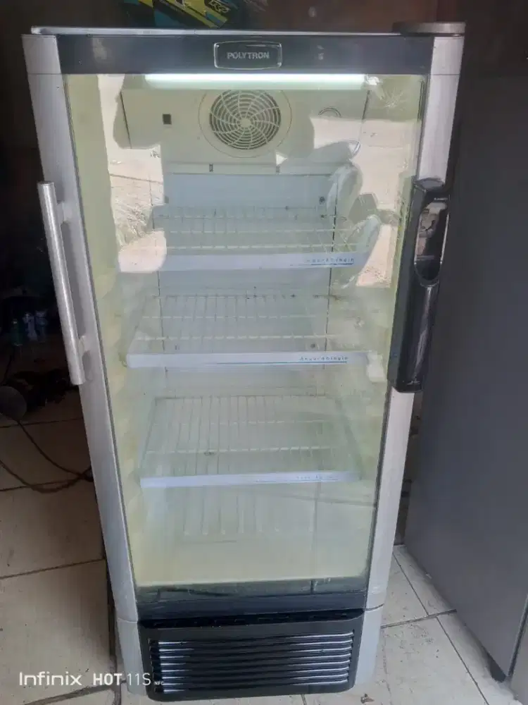 Jual bu kulkas pendingin minuman ukuran 3 rak merk POLYTRON