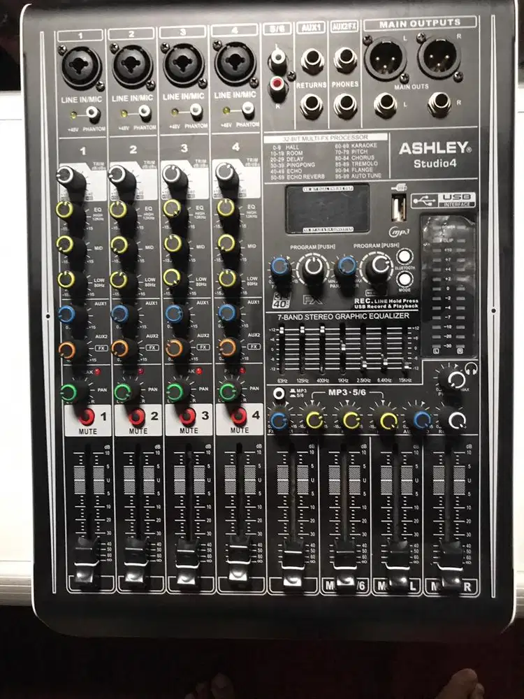 Power Mixer Asley 2 x 280 watt bloetooth