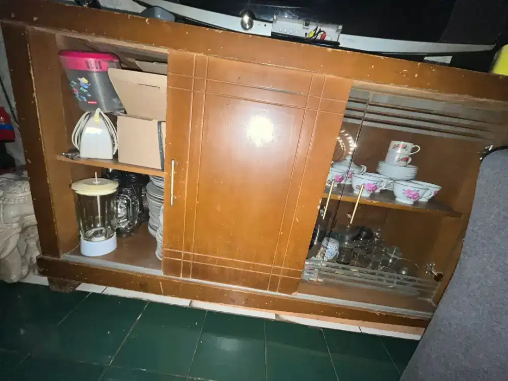 Jual meja tv bufet lemari pajangan