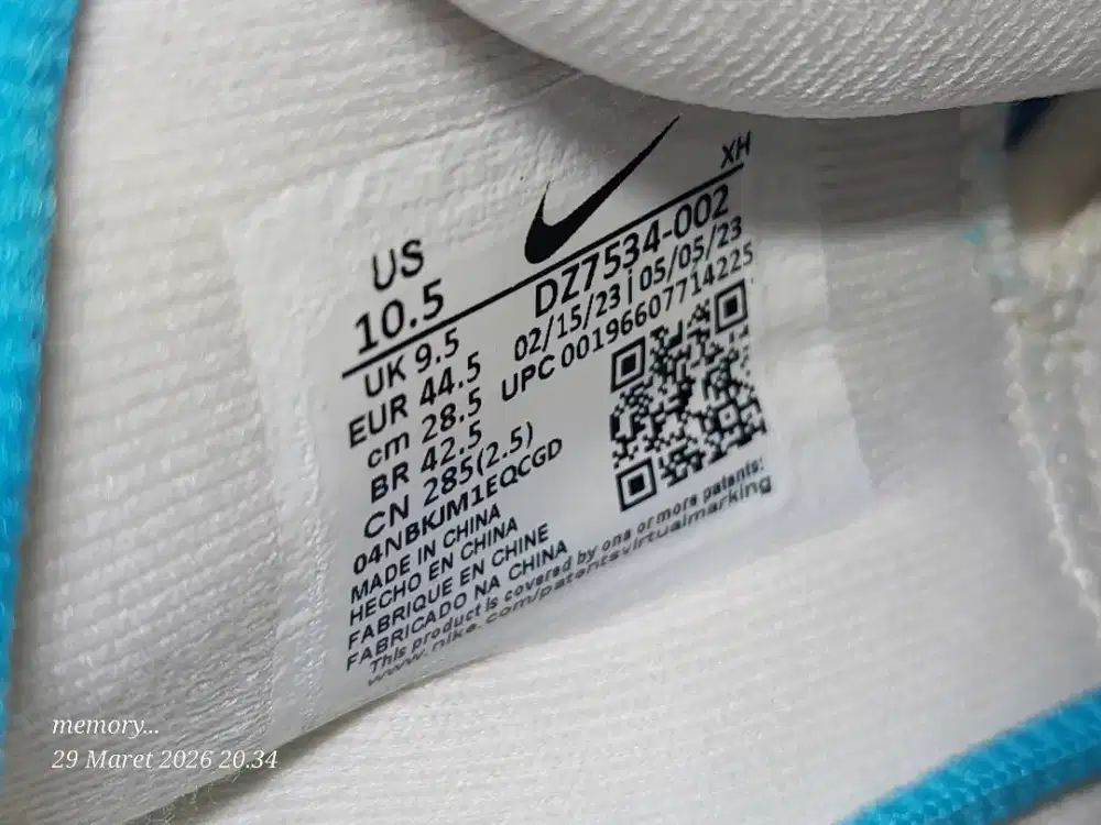 DIJUAL SEPATU SECOND NIKE GIANNS 98%