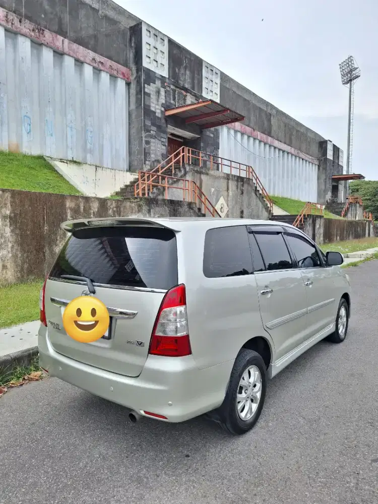 Innova diesel 2012 V matic