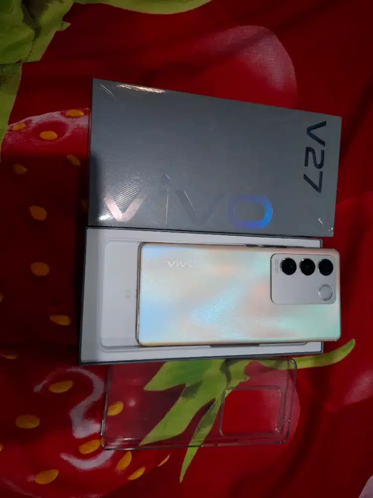 Vivo V27 5G 8/256GB fullset ori masih bagus mulus