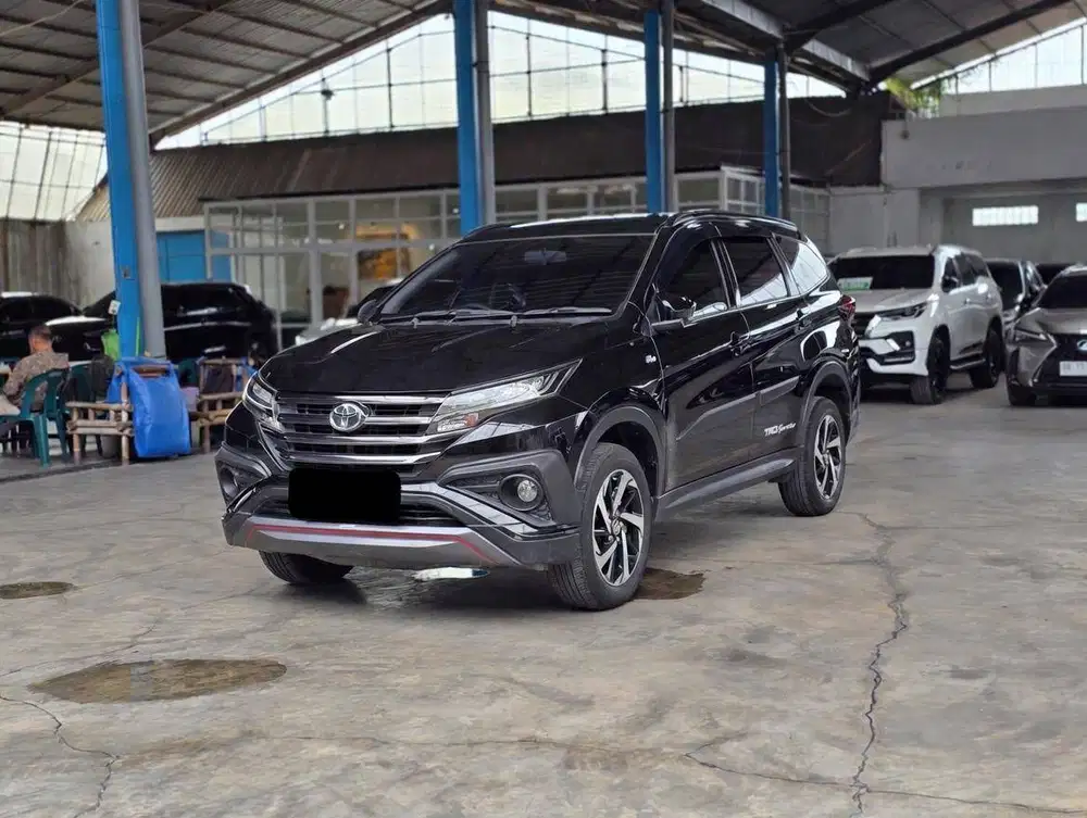 (TDP 32 JUTA) Toyota Rush 1.5 TRD Manual 2019