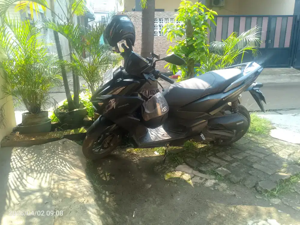 Honda vario 160 ss komplit hitam CBS