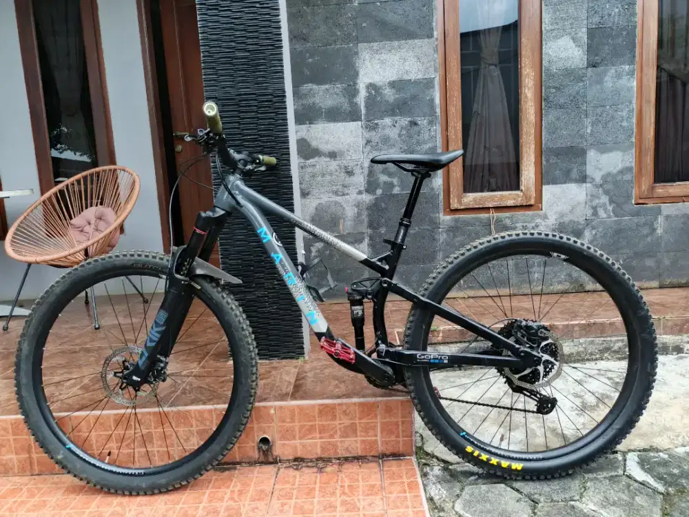 Sepeda gunung Marin Rift zone 1 size S roda 29