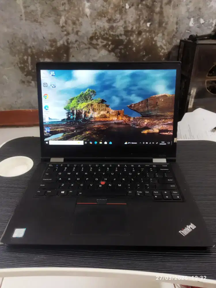 Dijual Laptop Lenovo ThinkPad Yoga Touchscreen- Core i5 SSD Ngebut!