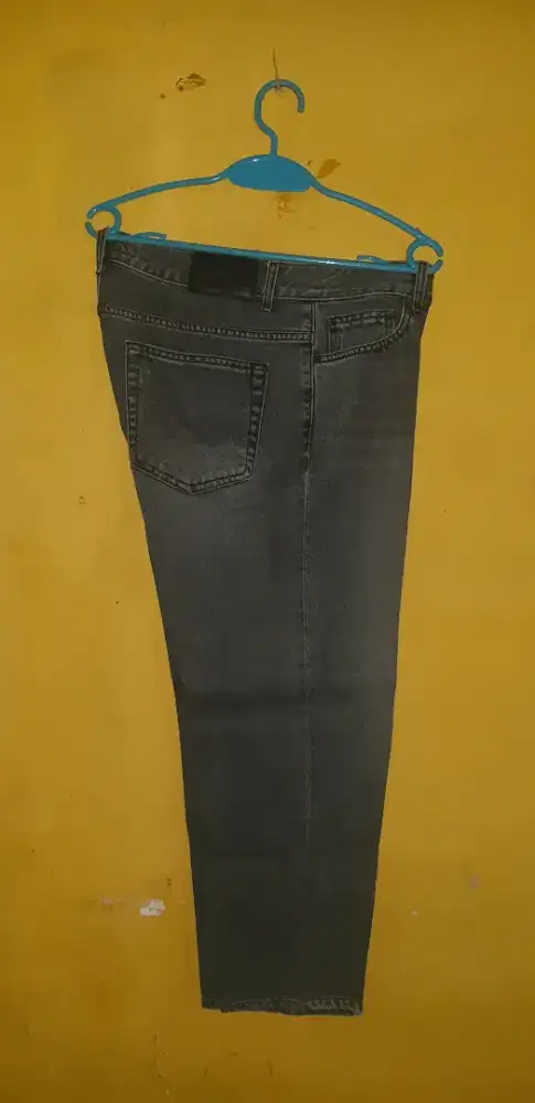 Celana Jeans Hitam XL panjang 90 cm