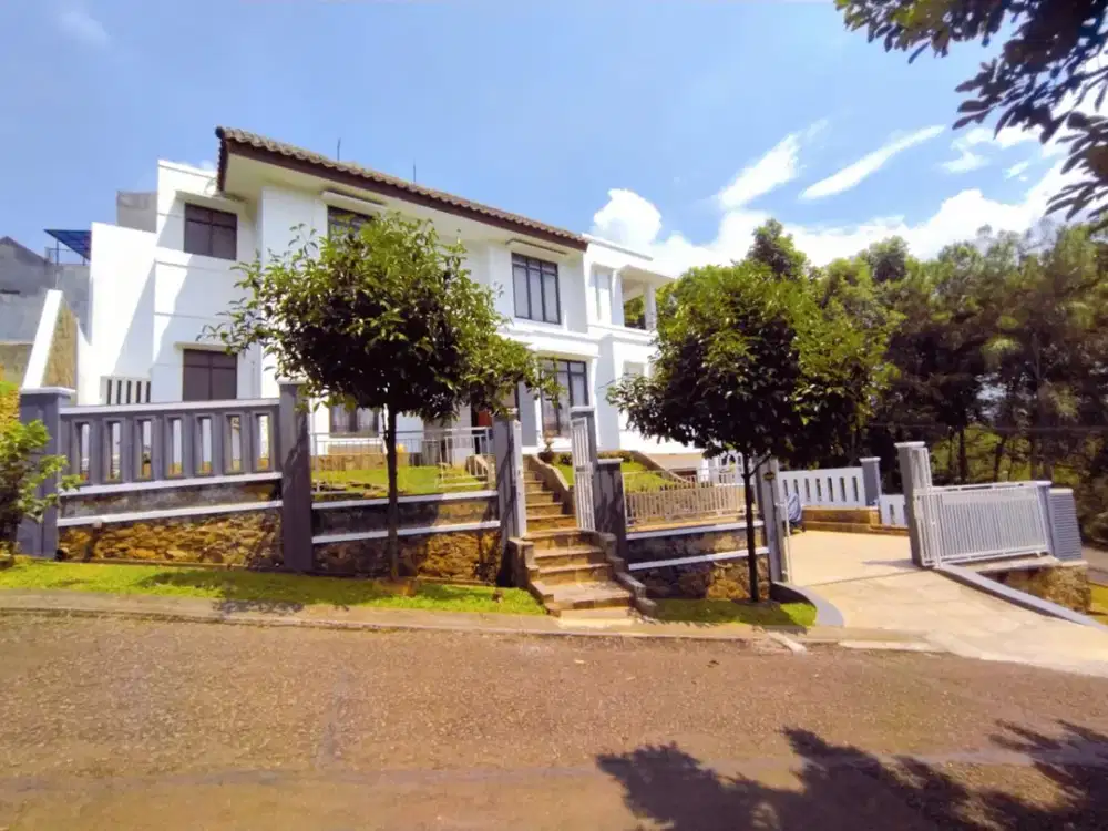 Dijual Cepat Rumah Mewah Siap Huni di Bukit Golf Riverside