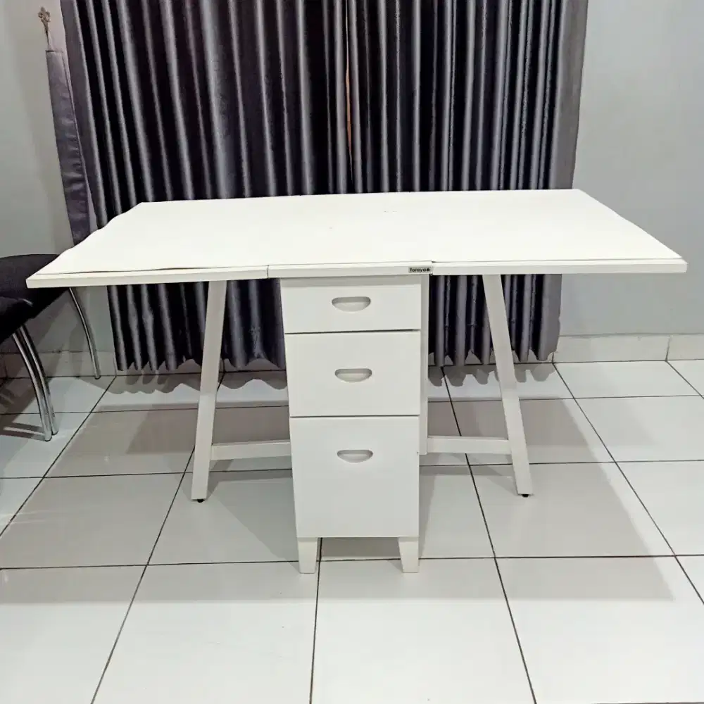 MEJA MAKAN LIPAT TORAYA 2 BAGIAN DEPAN BELAKANG