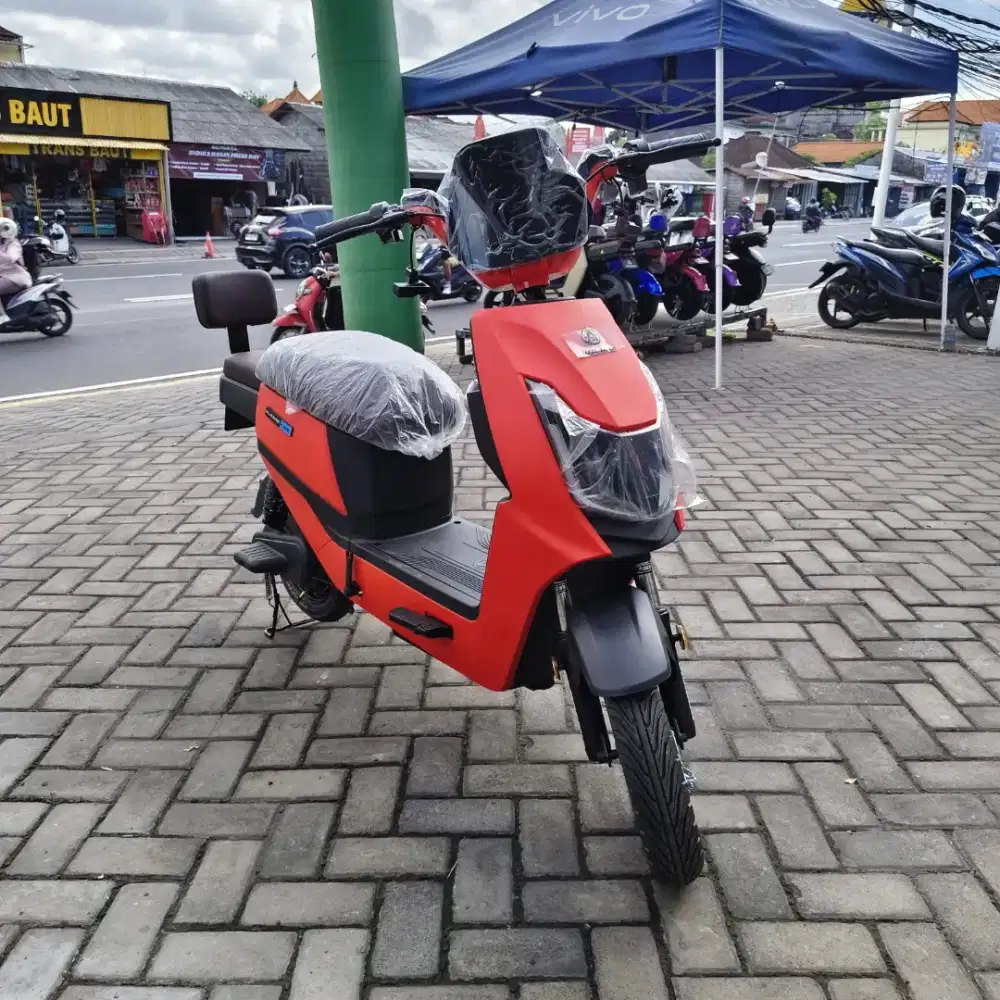 SEPEDA LISTRIK BLIZZARD BISA KREDIT