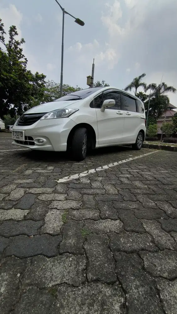 Honda Freed 2013 Bensin