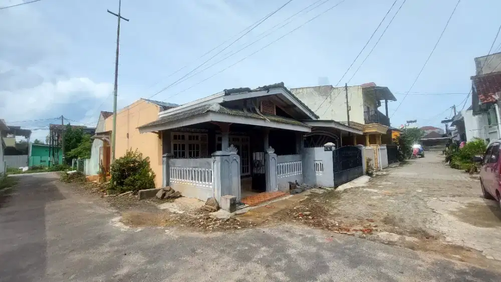 Disewakan rumah 15jt/tahun