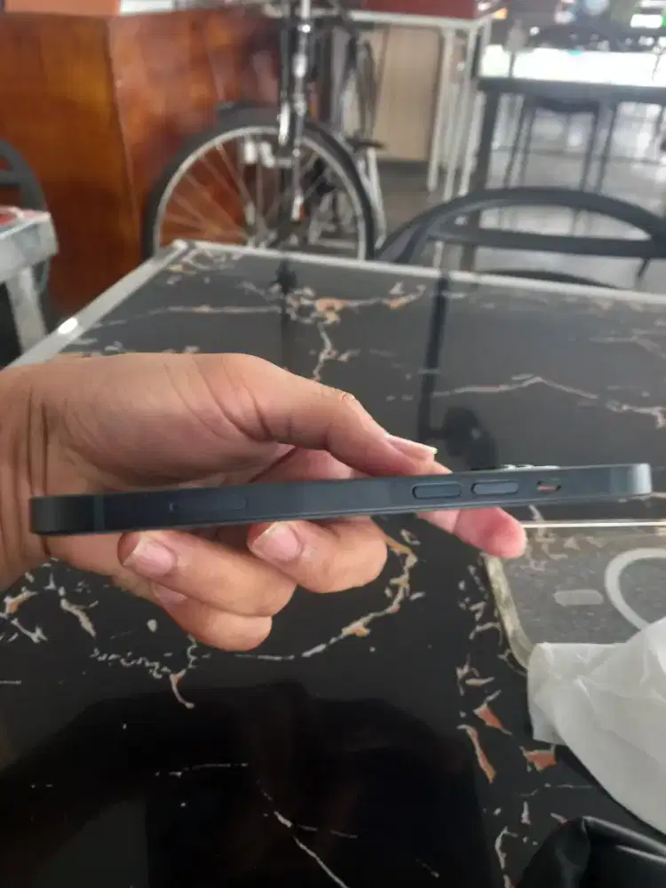 IPHONE 13 INTER  SECONDHAND