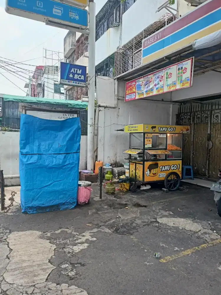 Karyawan es teh solo