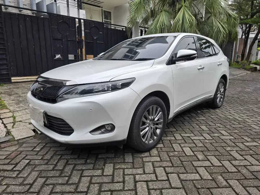 Toyota Harrier 2014 2.0 SUV NIK 2014 pemakaian 2015