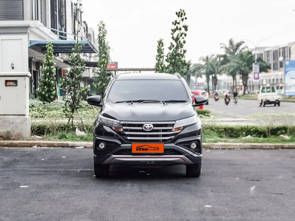 Rush s trd at 2020 Hitam