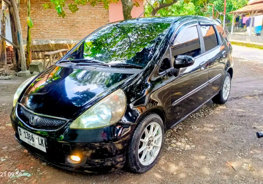 Dijual jazz idsi 2004 mt