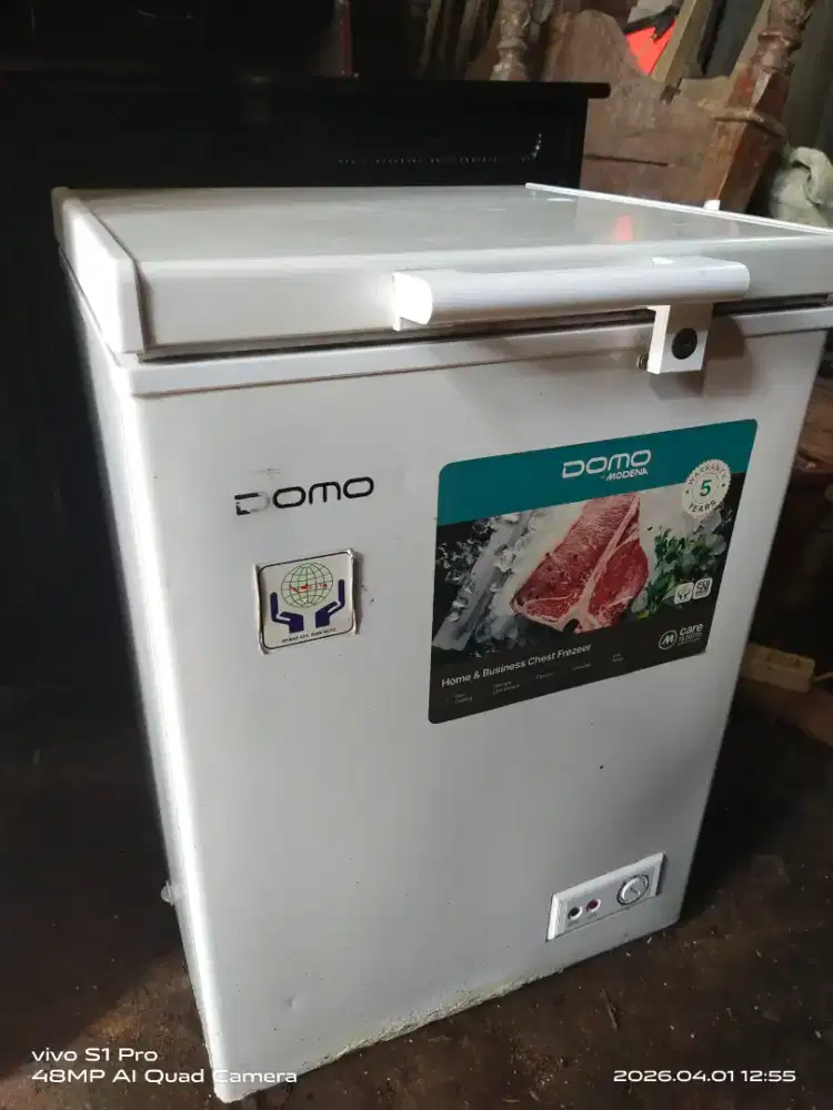 Freezer box merk Domo 116 liter