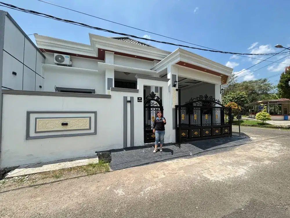 Rumah Mewah Megah Cantik Posisi Hook Di Citra Indah City