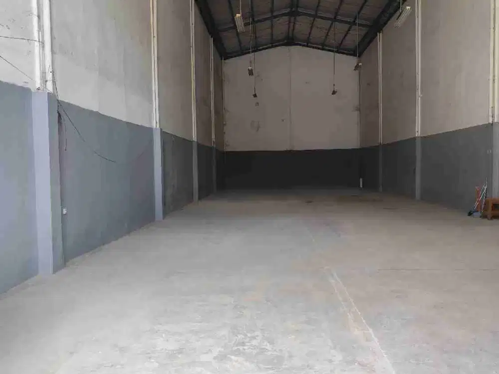 Disewakan gudang Bizpark Cakung Jakarta Timur