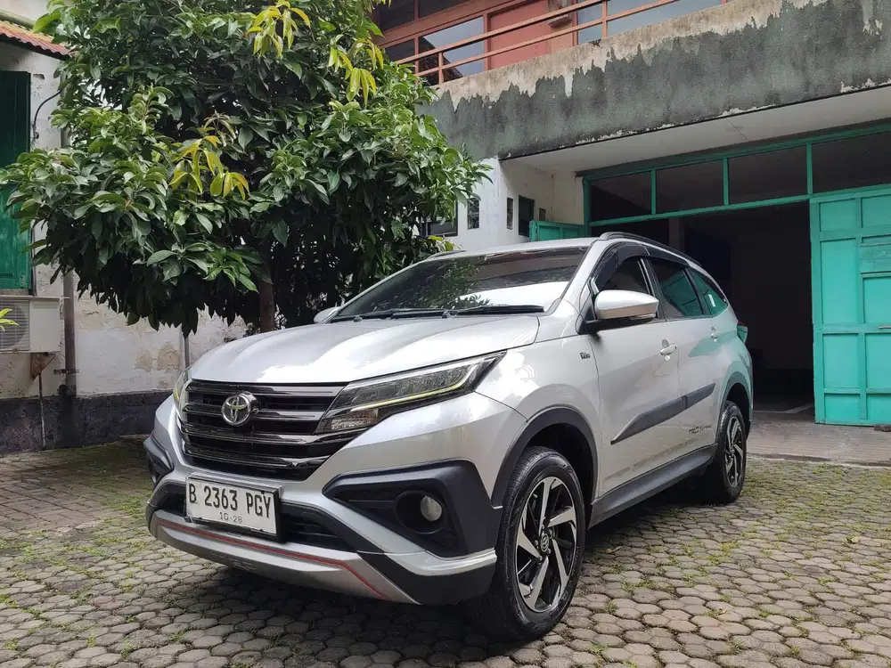 Toyota Rush 2018 Bensin