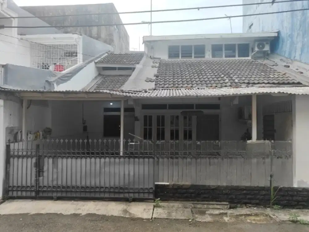 Dijual Rumah Siap Huni 1,5 lantai di Sunter Agung, Jakarta Utara