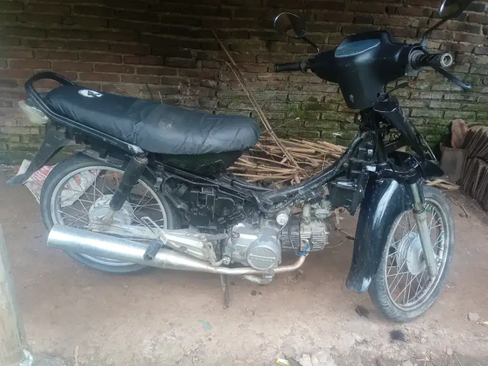 honda supra tahun 2003