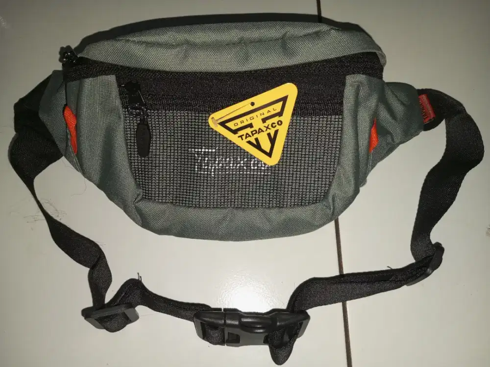 *HARGA PAS* Waistbag Unisex Premium Quality Size Medium