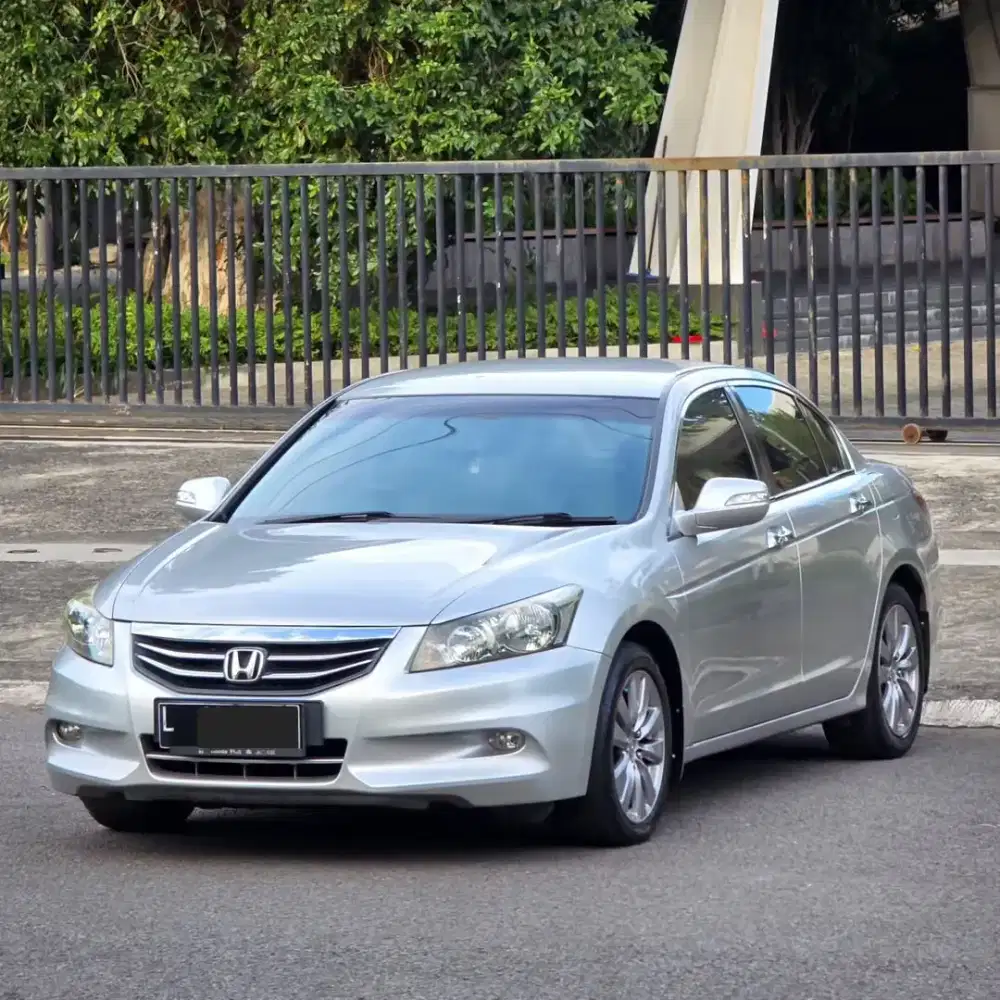 Dp 12Jt Honda Accord Vtil Matic 2011 Facelift